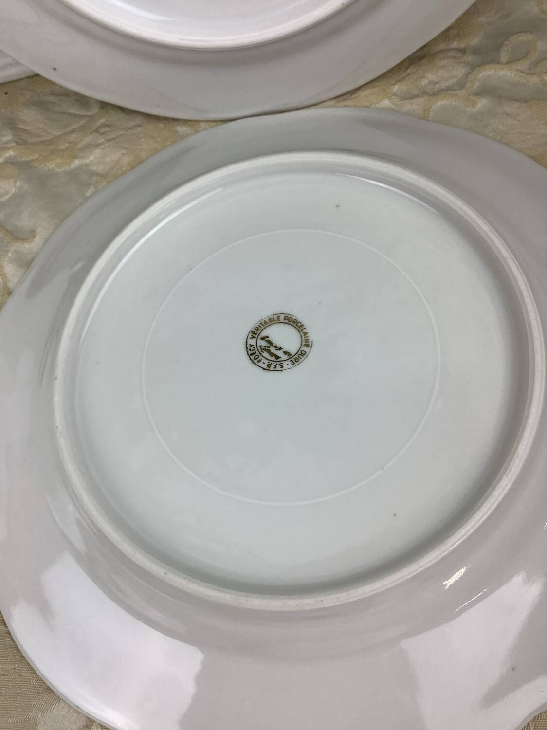 6 flat plates porcelain Limoges France