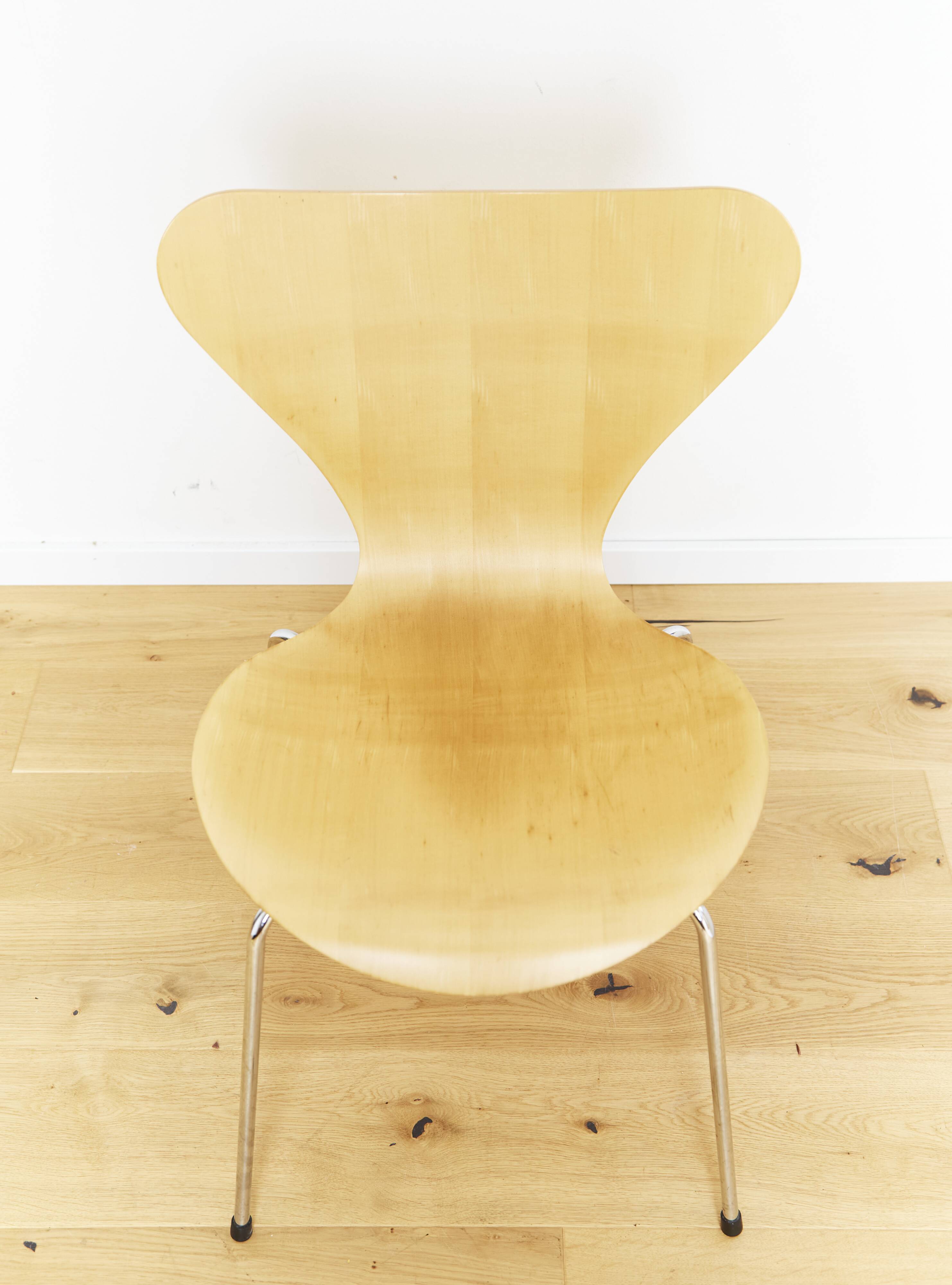 Arne Jacobsen Stuhl 3107 pour Fritz Hansen