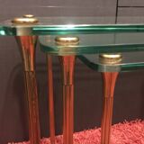 Tables gigognes en laiton et verre
