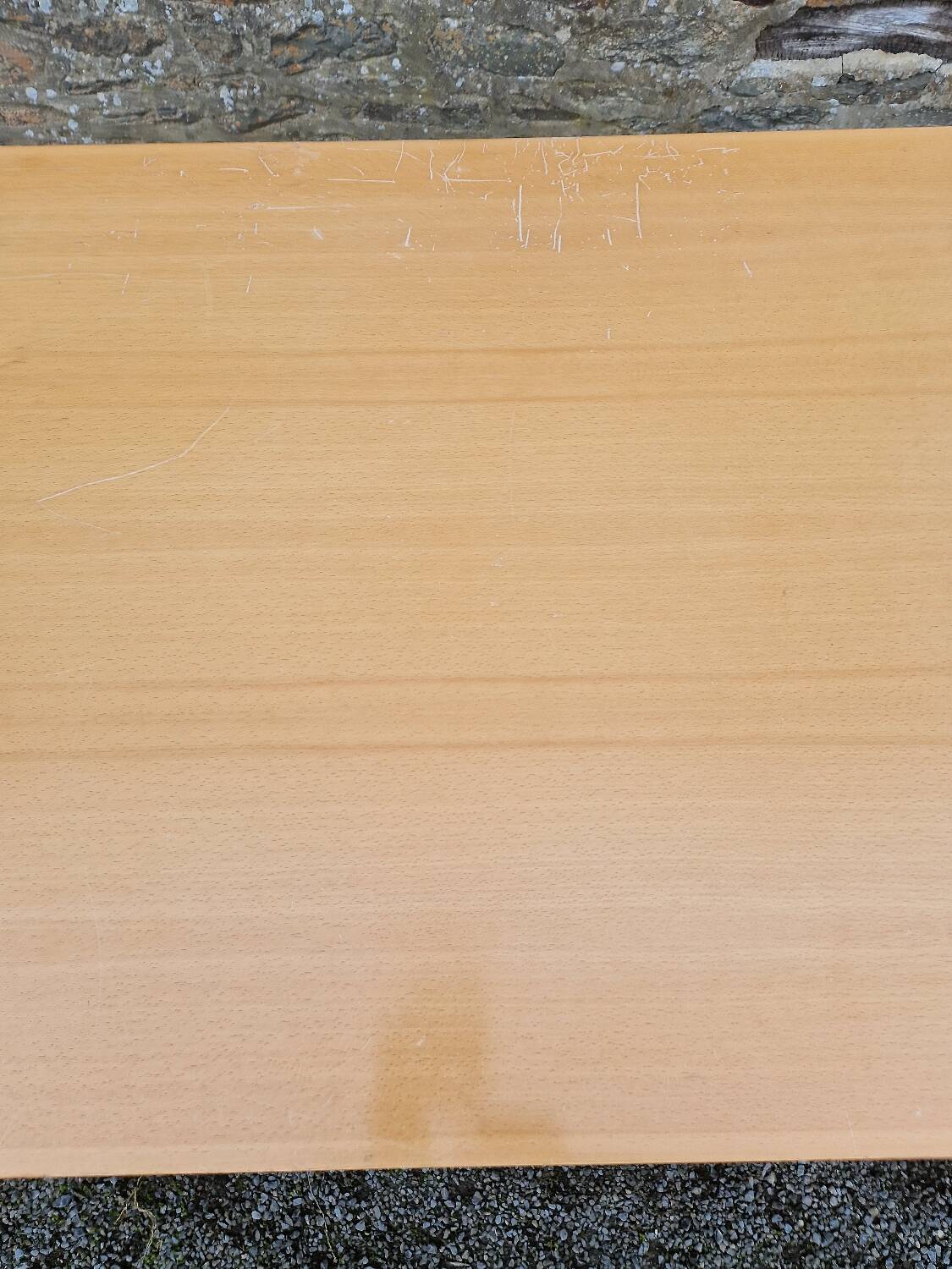 USM Kitos design table