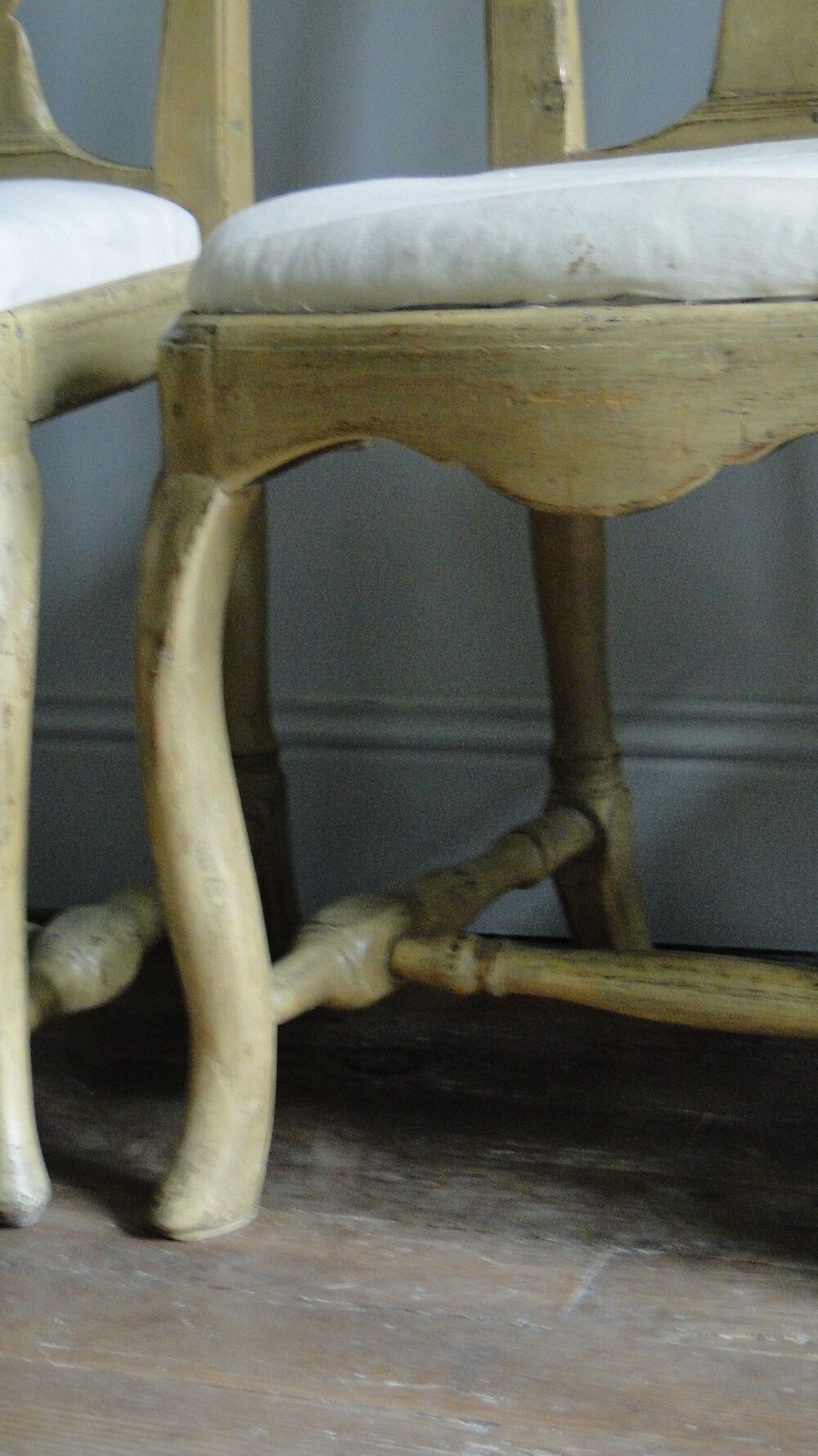 3 baroque Swedish chairs