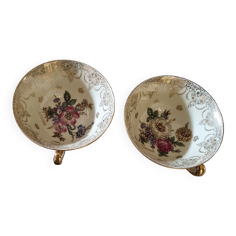 2 chocolate cups