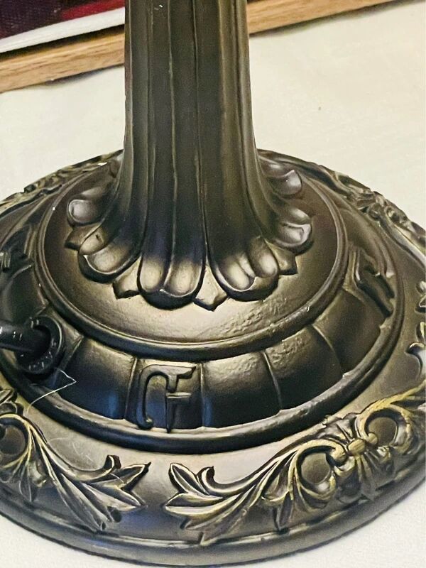 Vintage Tiffany Inspiration Lamp and Green Shade | Green Foliage Shade