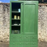 Ancien meuble d'atelier