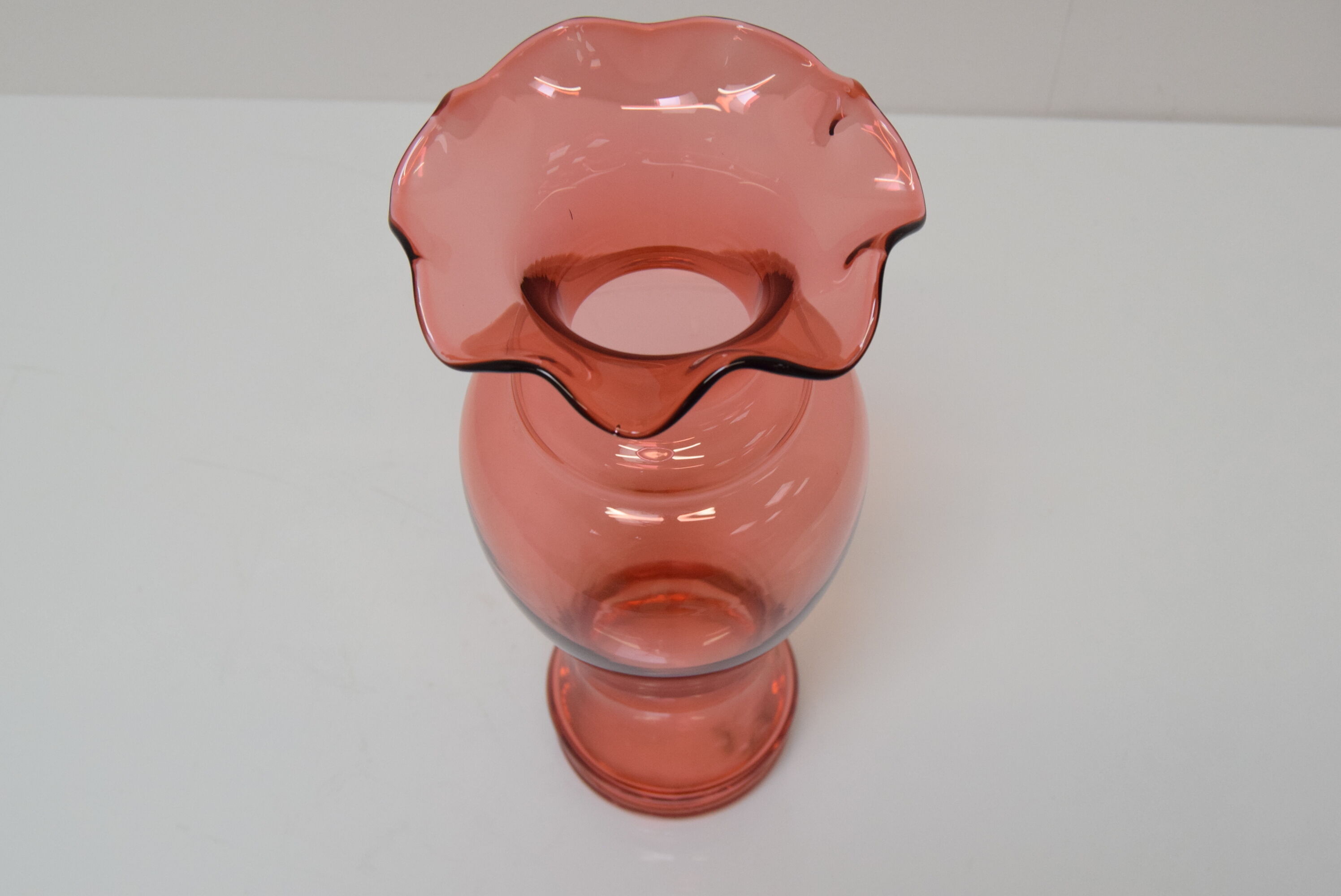 Art Czech glass vase, by Glasswork Novy Bor, 1950s