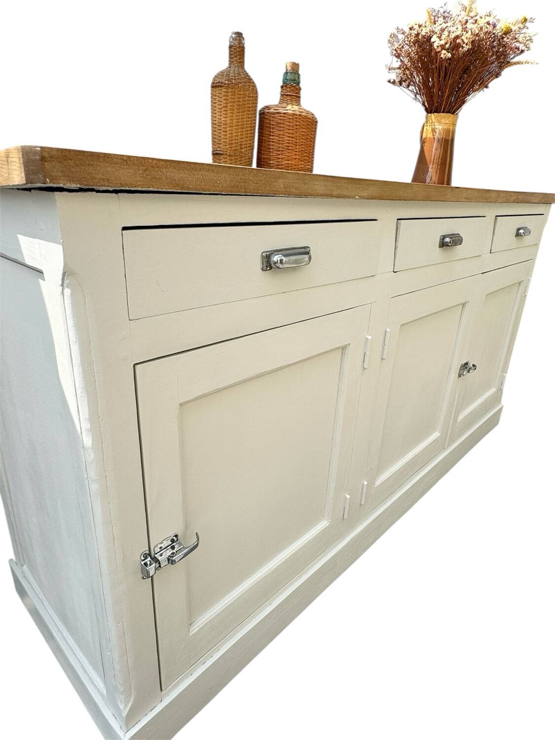 Vintage 3-door wooden sideboard