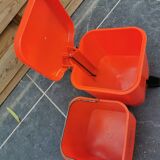 Vintage bathroom bin