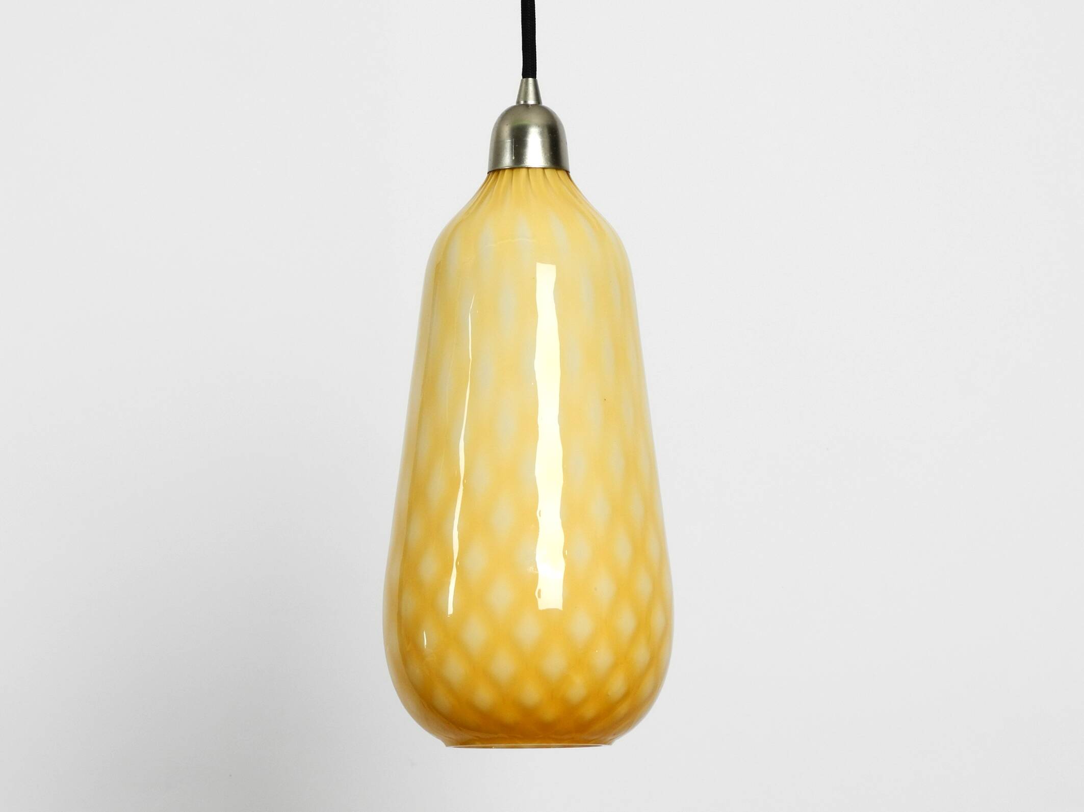 Beautiful yellow & white italian Mid Century Murano glass pendant lamp