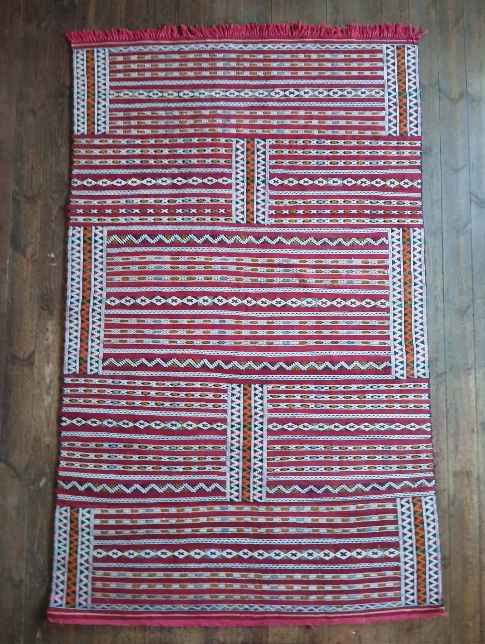 Berber Zemmour rug handmade 230x144cm