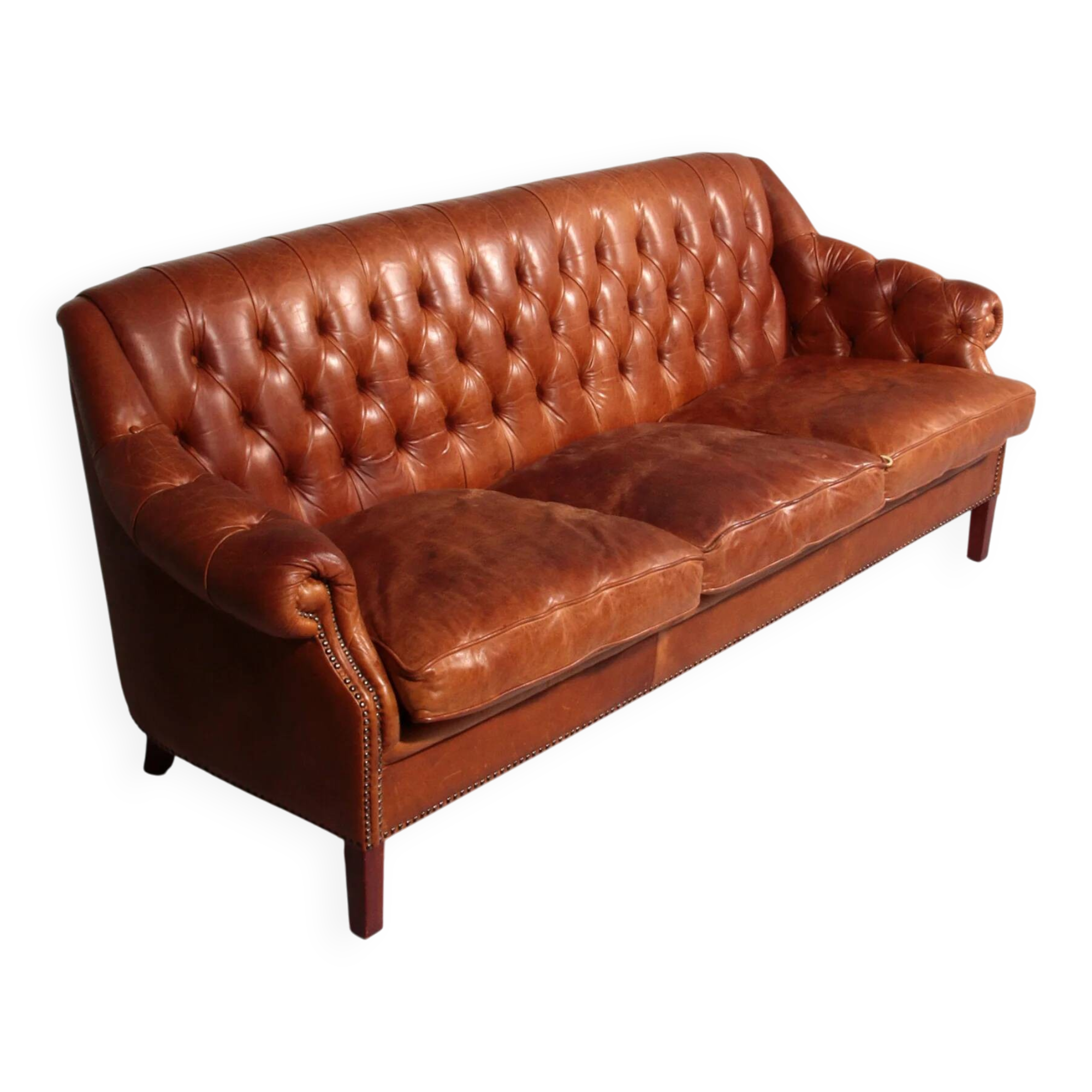 Canapé Chesterfield en cuir vieilli