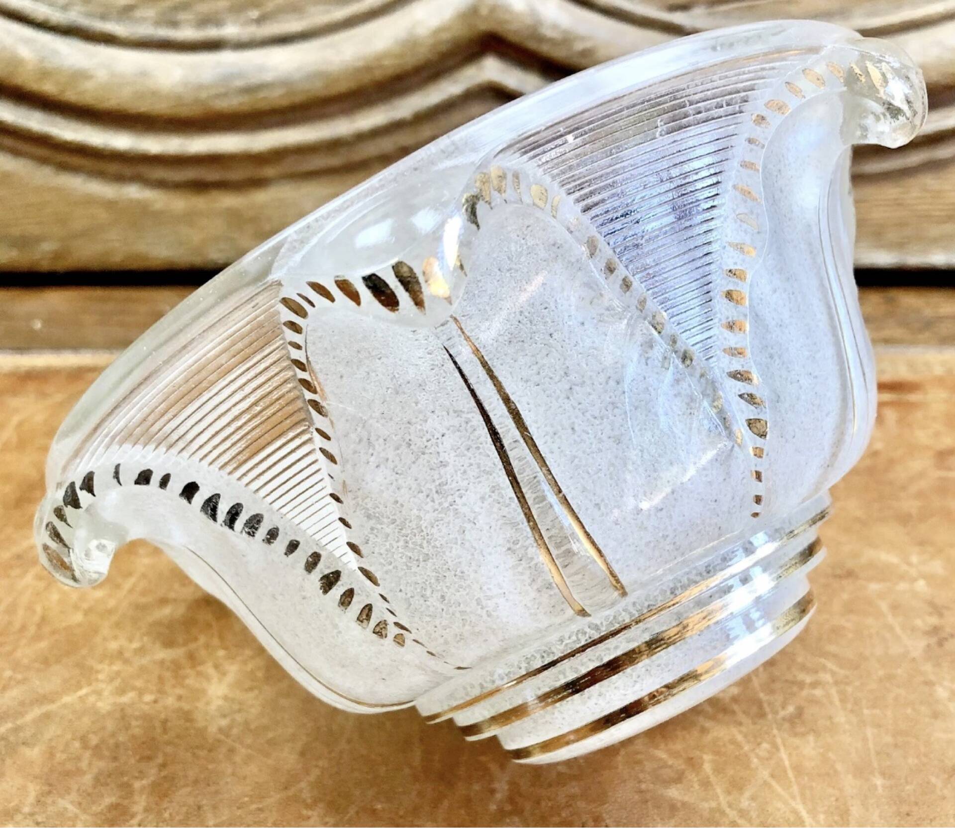 Old small Art Deco lamp 1930 golden basin Ezan one