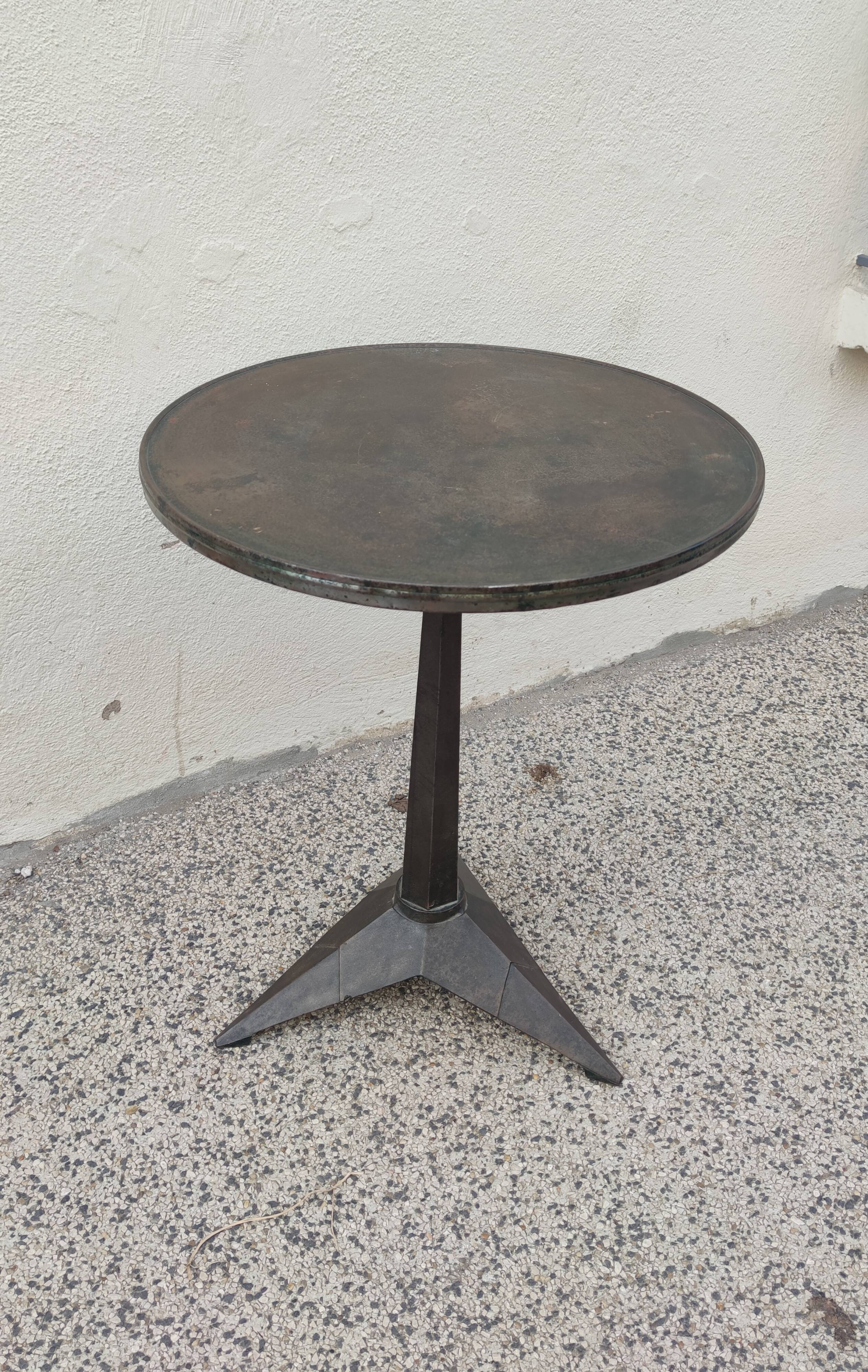 Art Deco pedestal table