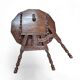 Table pliante antique sculptée en forme de tripode / Pays-Bas / chêne / XIXe siècle vers 1880