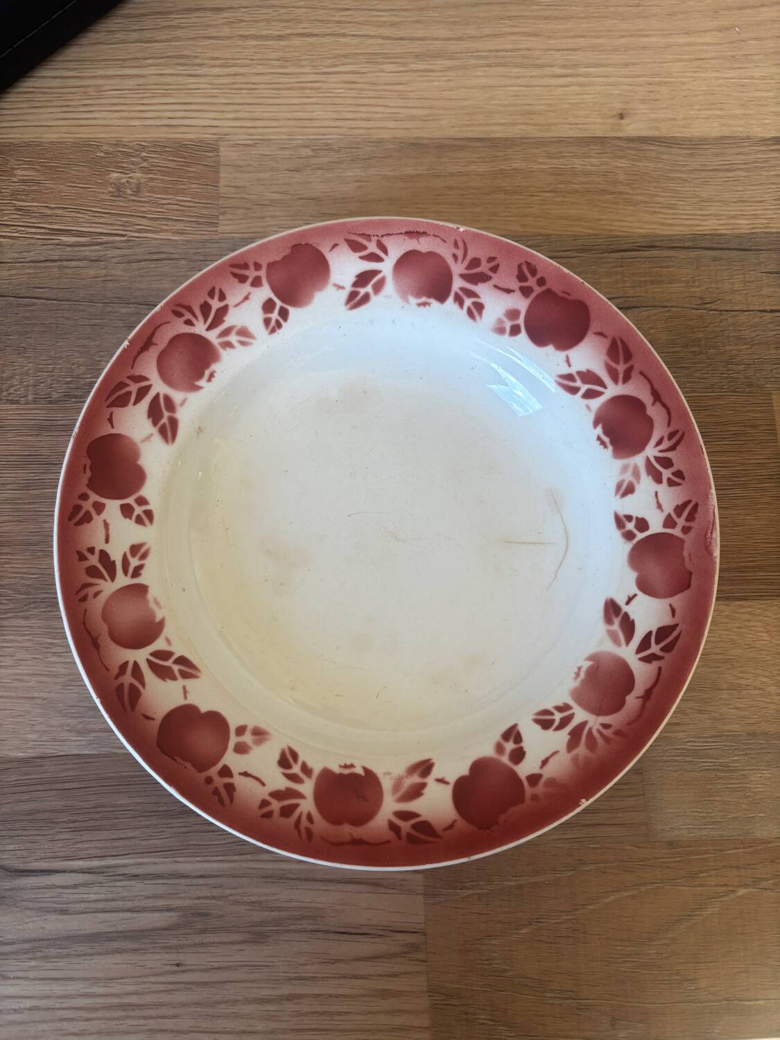 Vintage set of 5 St Amand earthenware plates with apples.