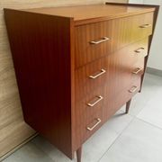 Vintage teak chest of drawers with 4 drawers from the 1960s.