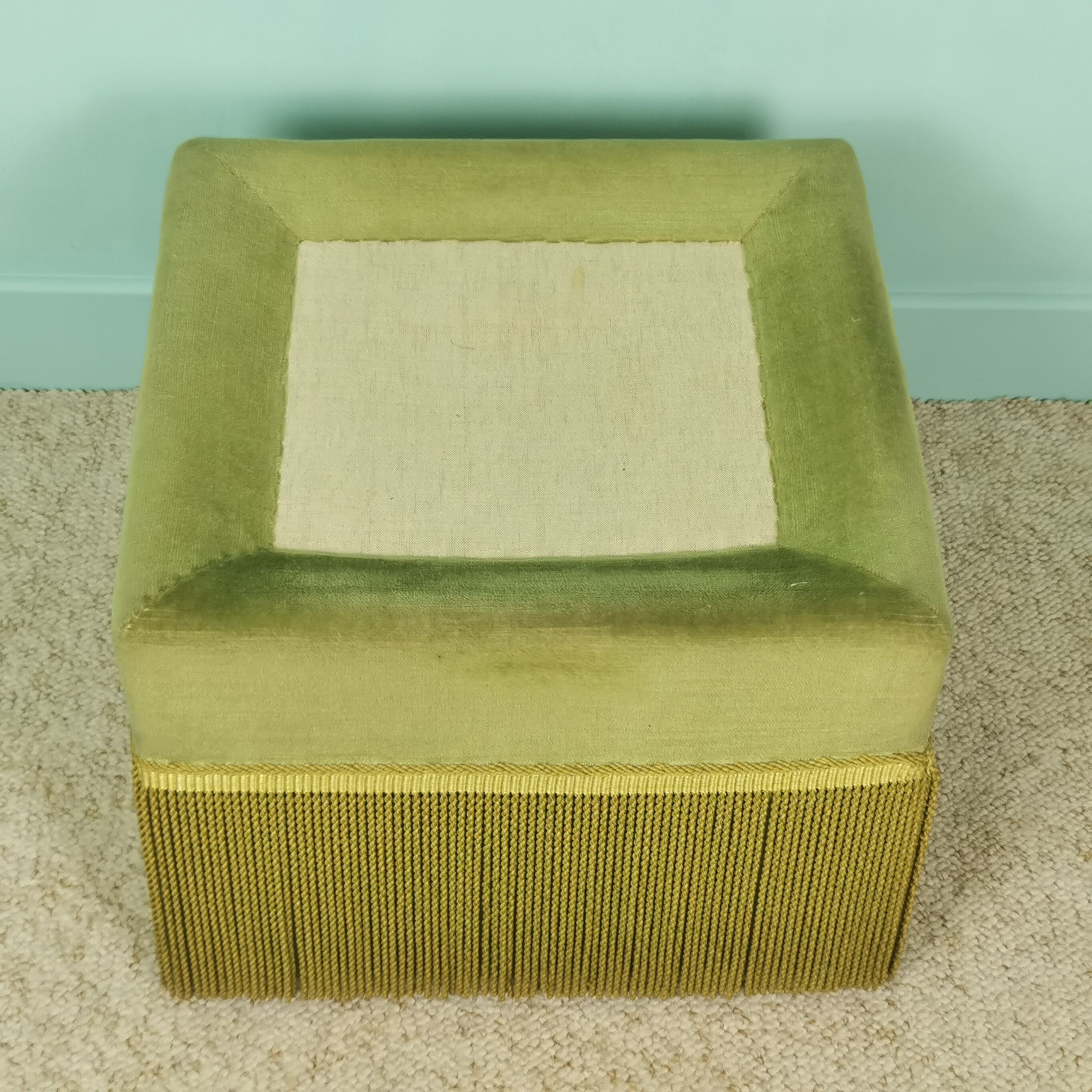 Velvet pouf