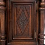A historic cupboard from the end of the 19th century.
