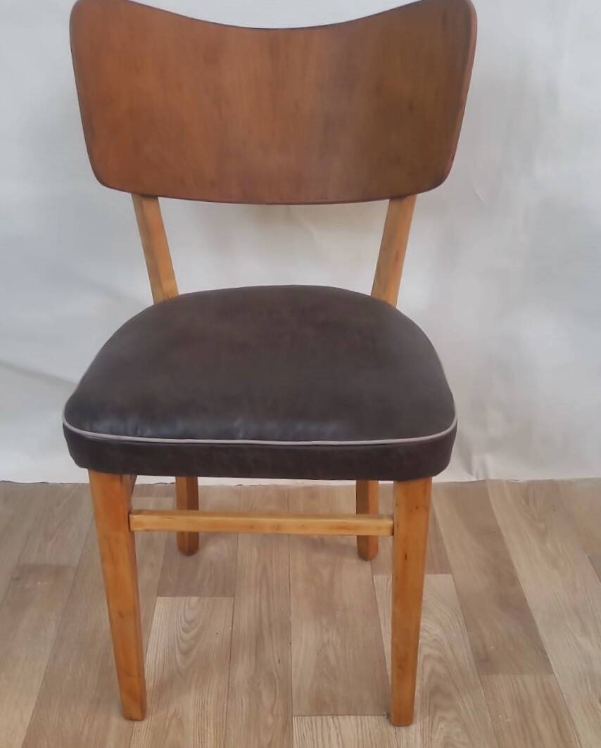 Vintage wooden and leather chair – 1950s