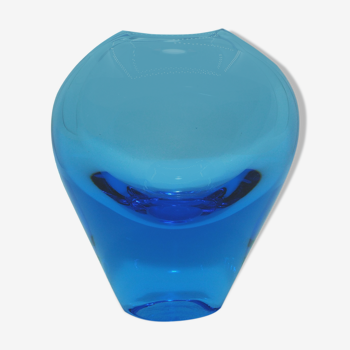 Scandinavian vase in cobalt blue glass