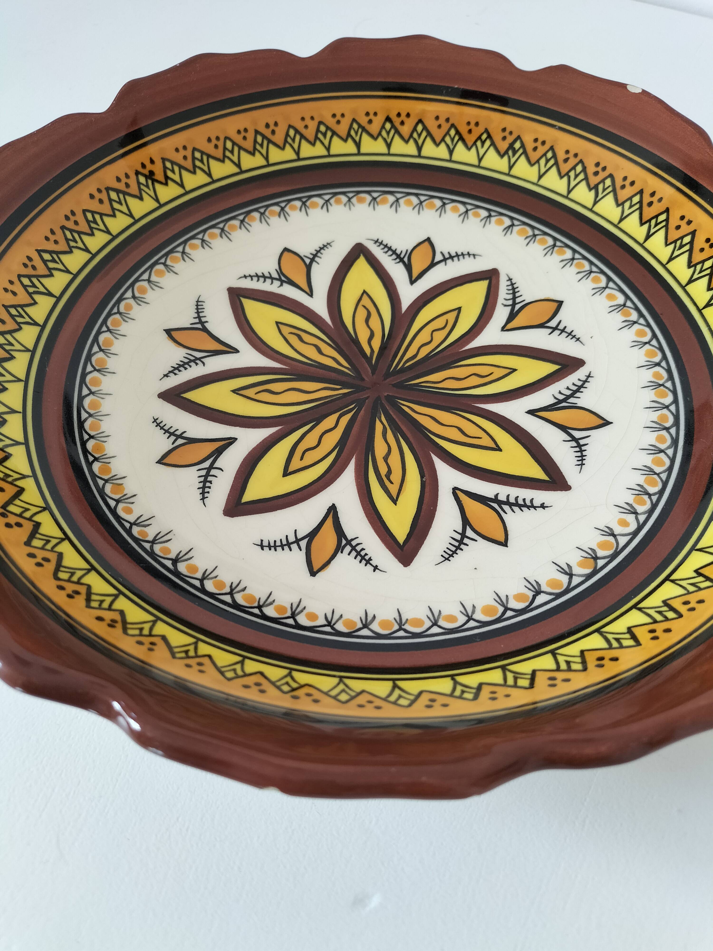 Coupe à fruits Henriot Quimper à motif floral stylisé