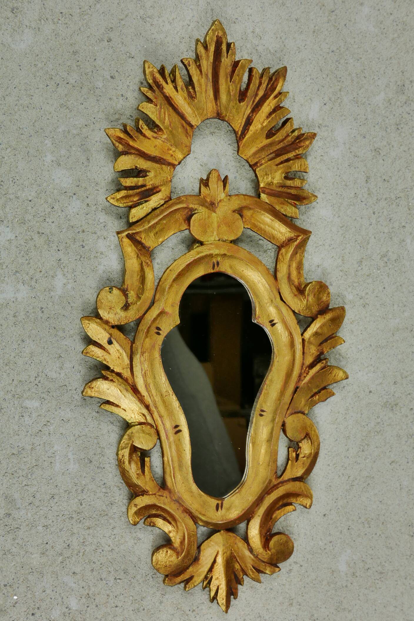 Paire de miroir bois doré.