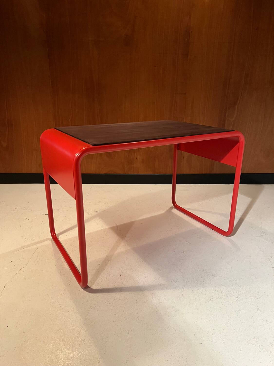 Vintage desk from around 1980.