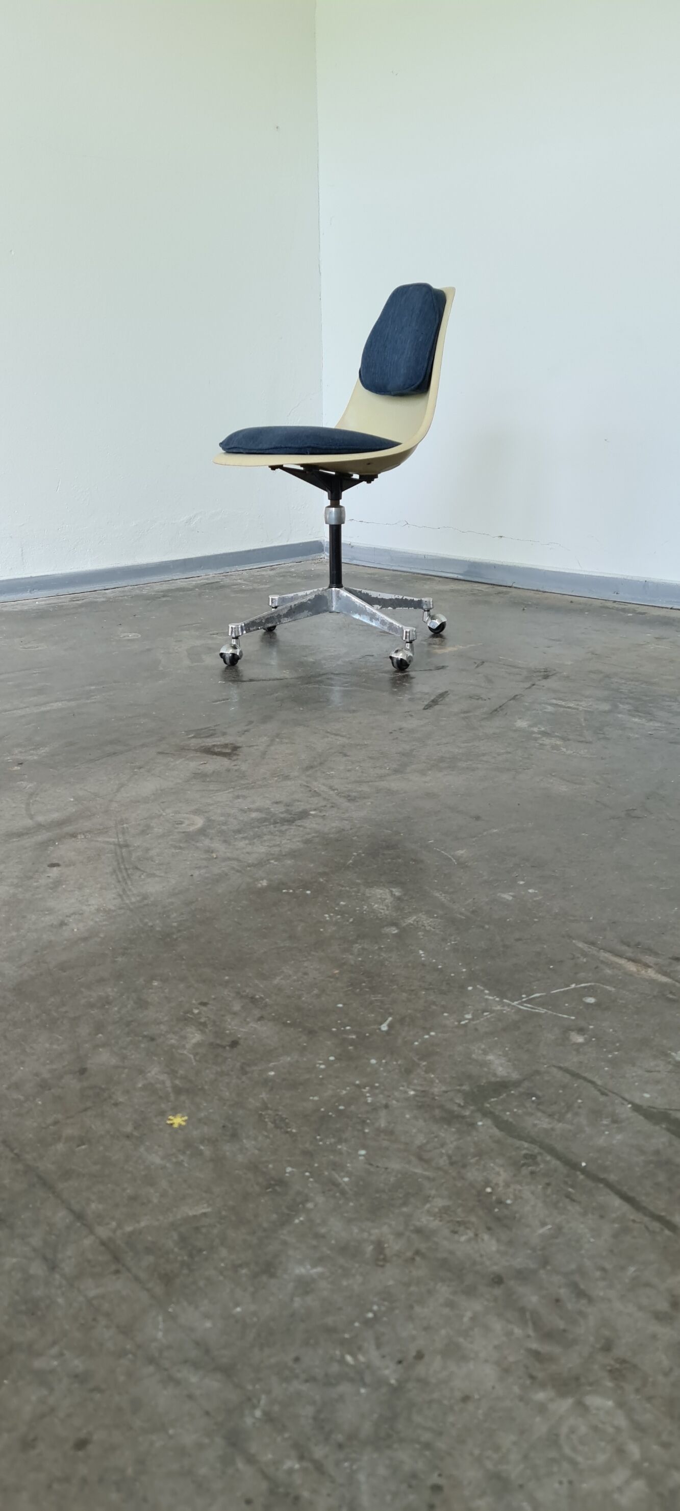 Vintage Miller office chair