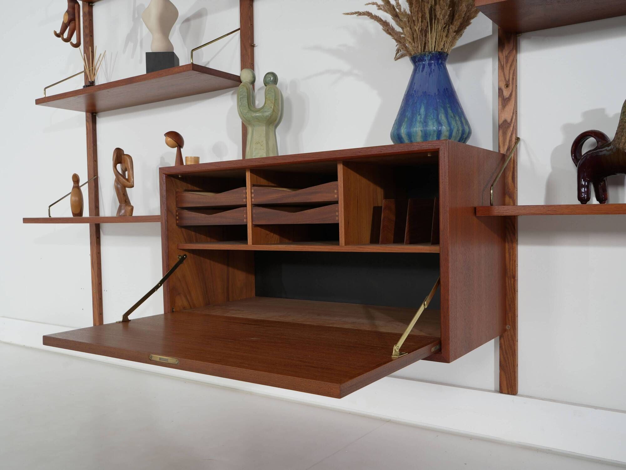 Cado Modular Shelving, Poul Cadovius, Teak Veneer, Danish, 1970s