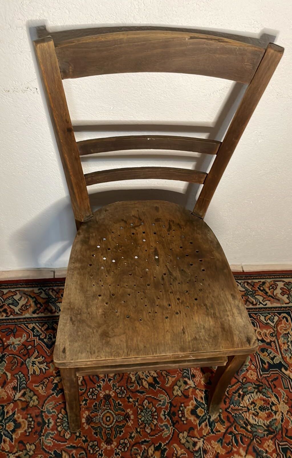 Chaise bistrot Luterma
