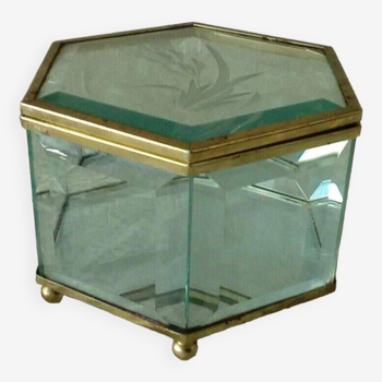 Hexagon beveled glass jewelry box with engraved decor