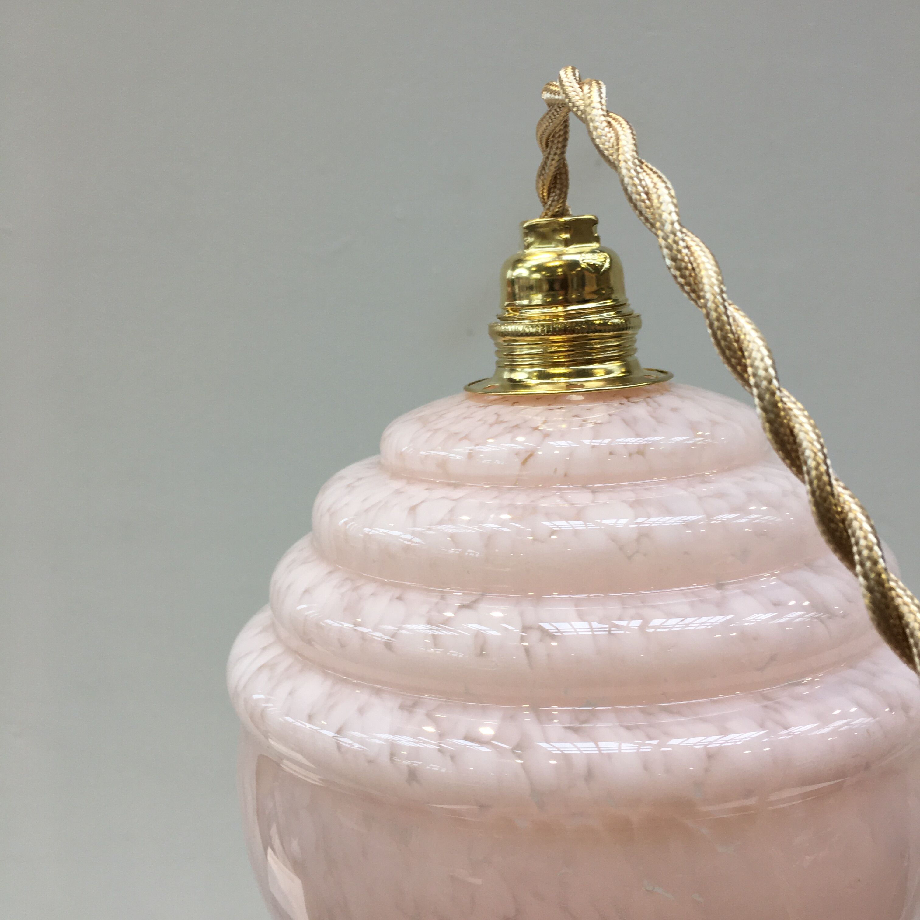 Art Deco pendant lamp in pink Clichy glass