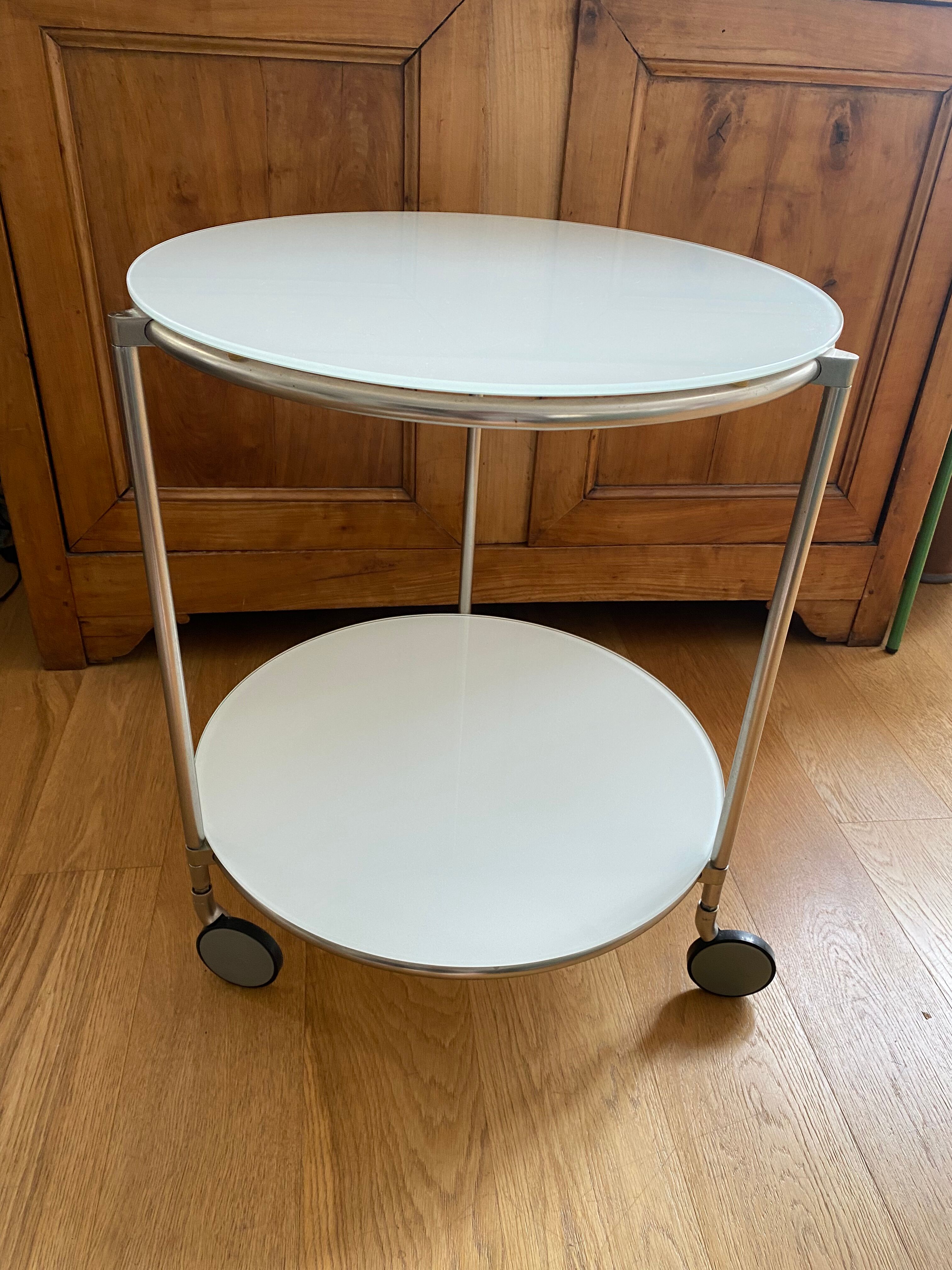 Desserte à roulettes Strind par Ehlen Johansson pour Ikea