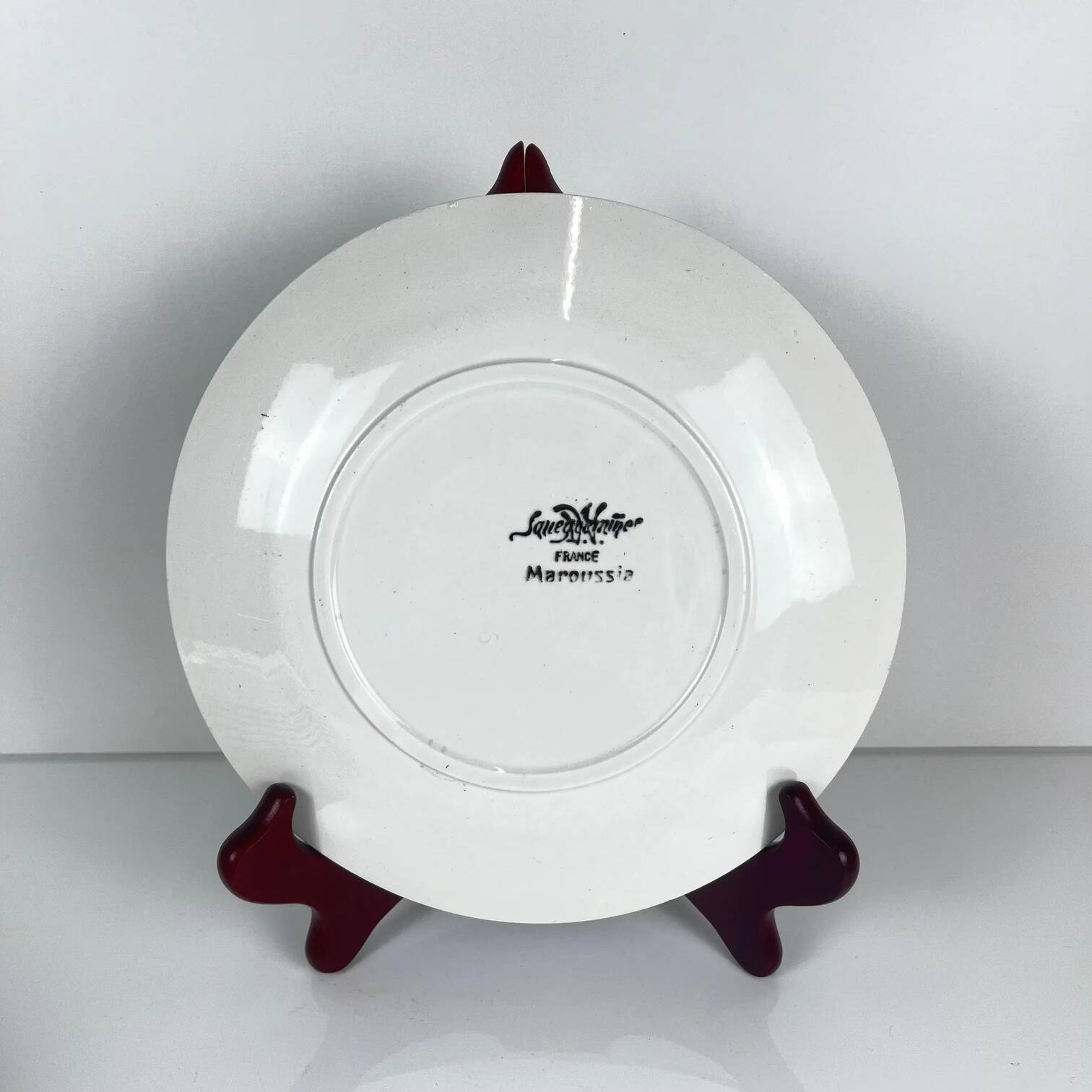 7 assiettes à dessert Sarreguemines "Maroussia", début XXe