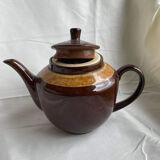 Brown teapot