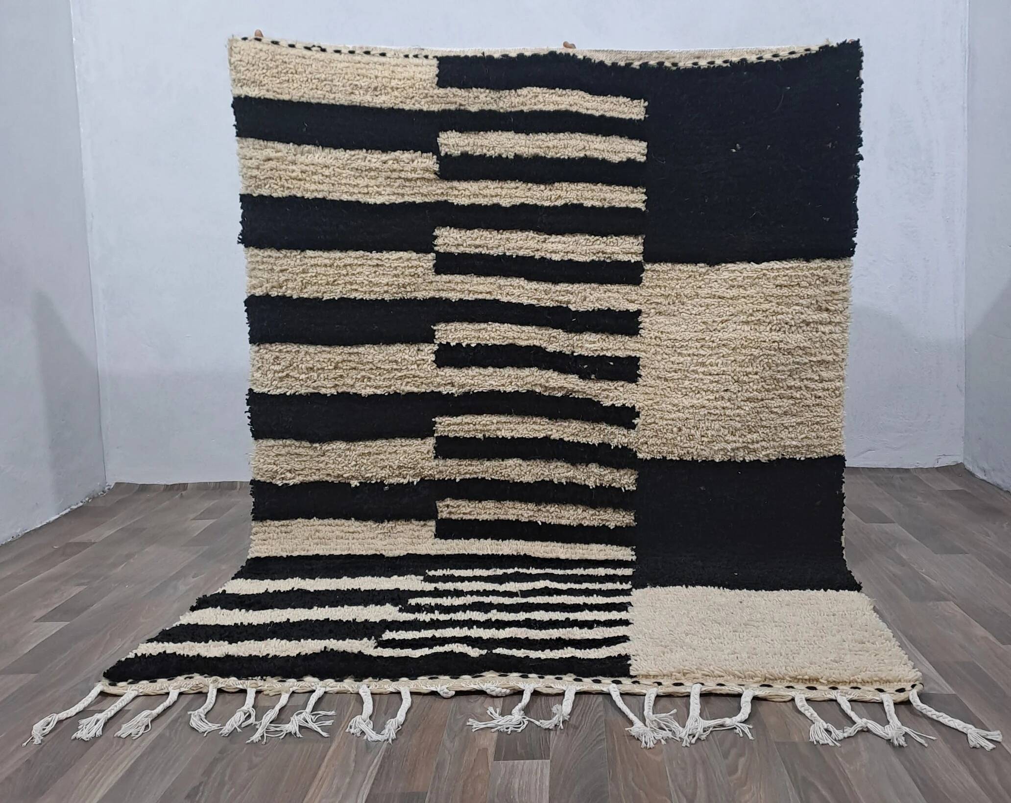 Authentic handmade Berber rug 2.5x1.5 m