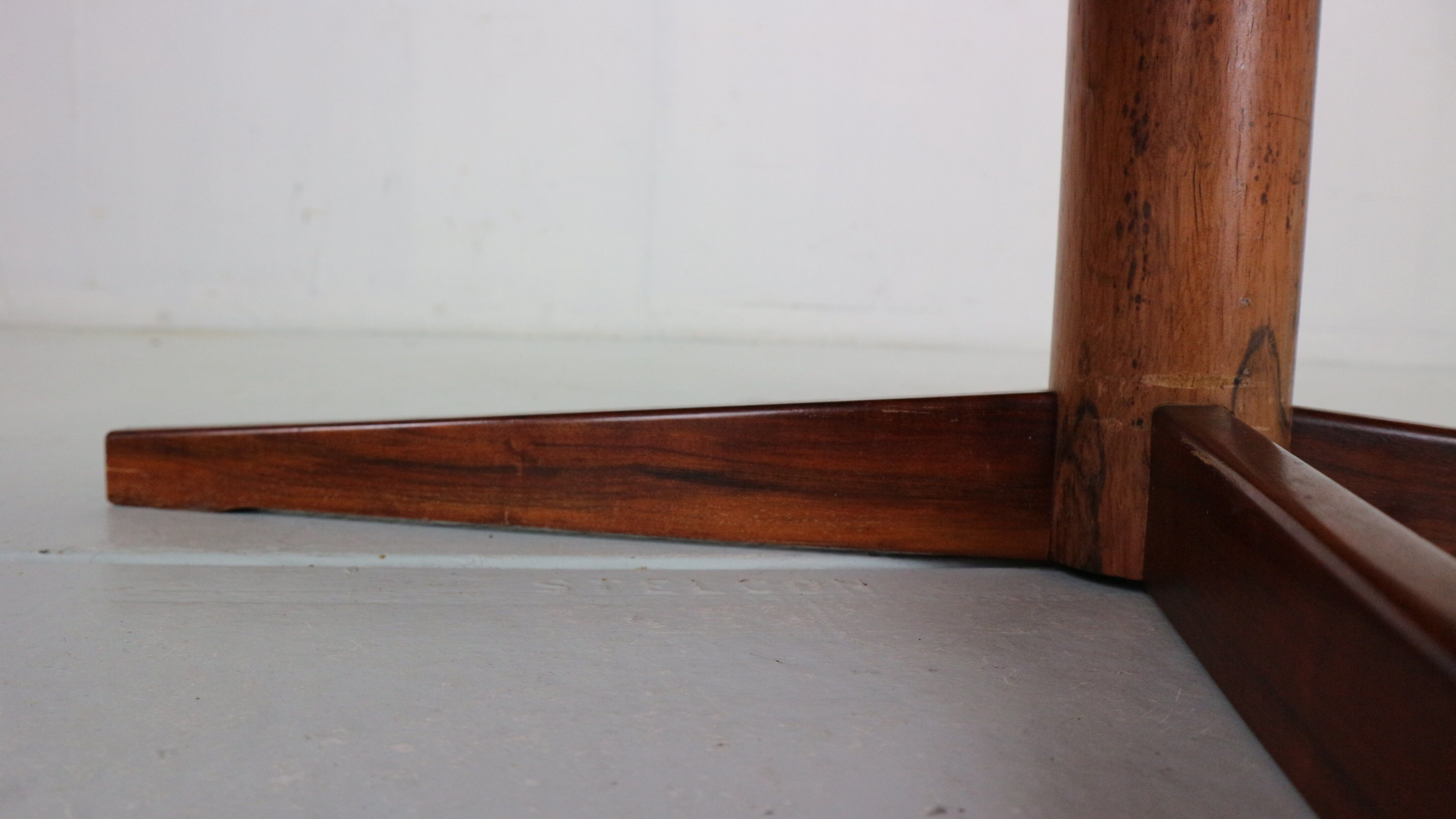 Mid century modern  round rosewood coffee table, 1960s denmark
