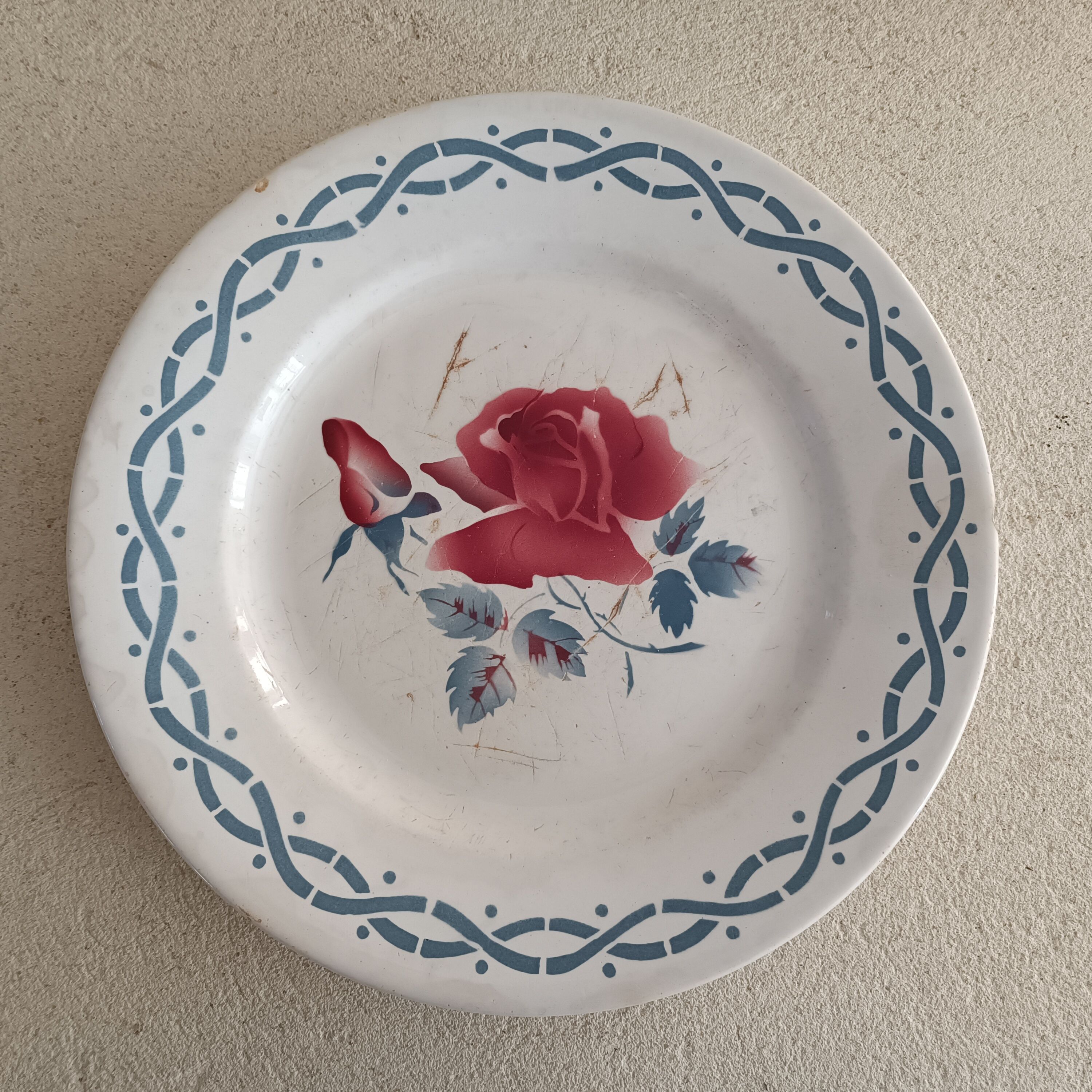 9 plates earth of iron Digoin Sarreguemines