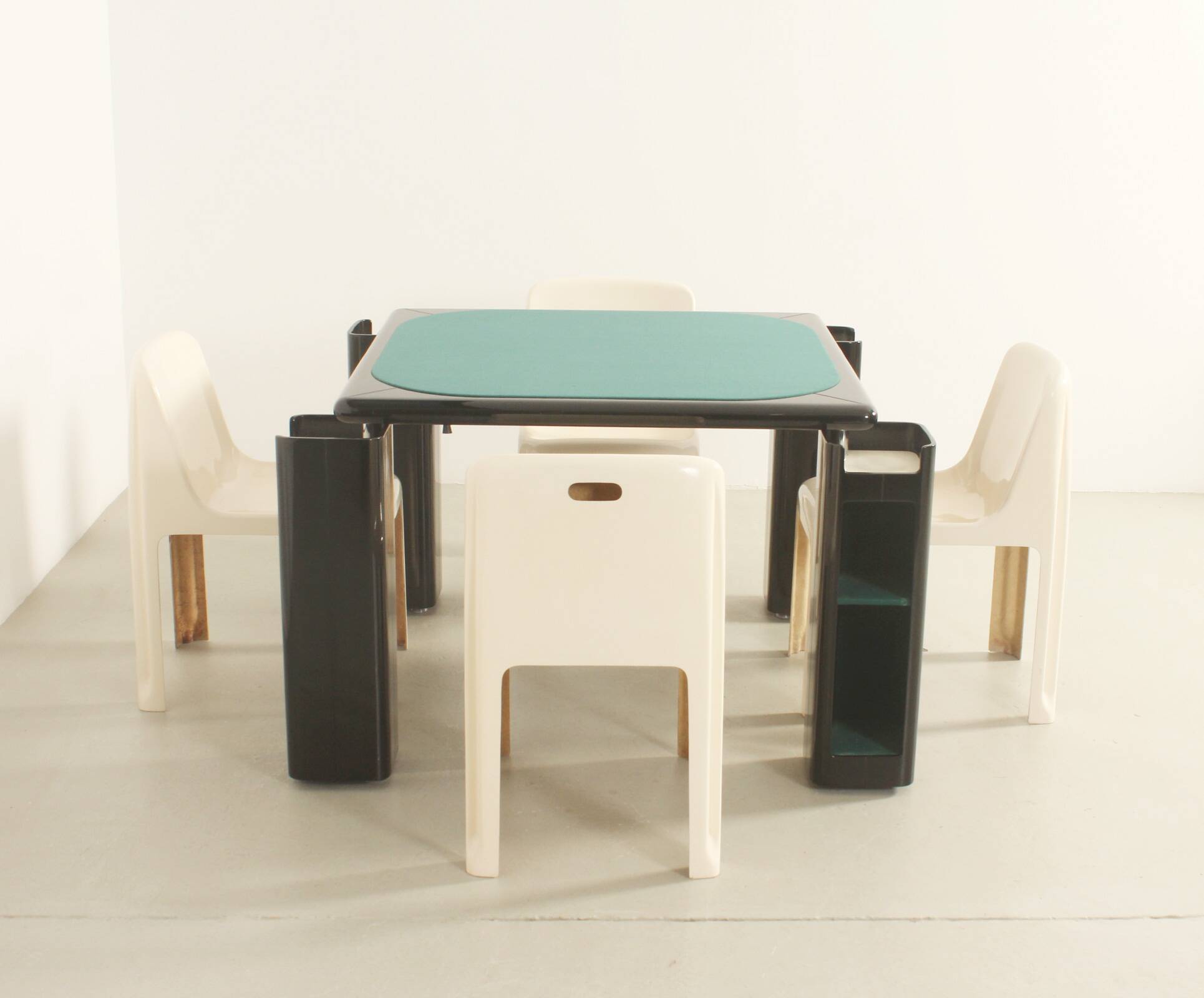 Game table by Pierluigi Molinari for Pozzi, Italy, 1970