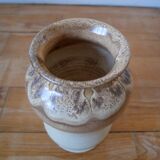 Beige vase lava effect