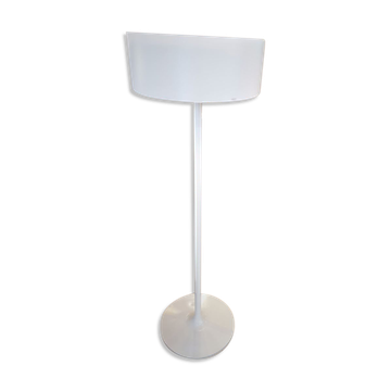 Scandinavian floor lamp atelje lyktan by henrik schulz