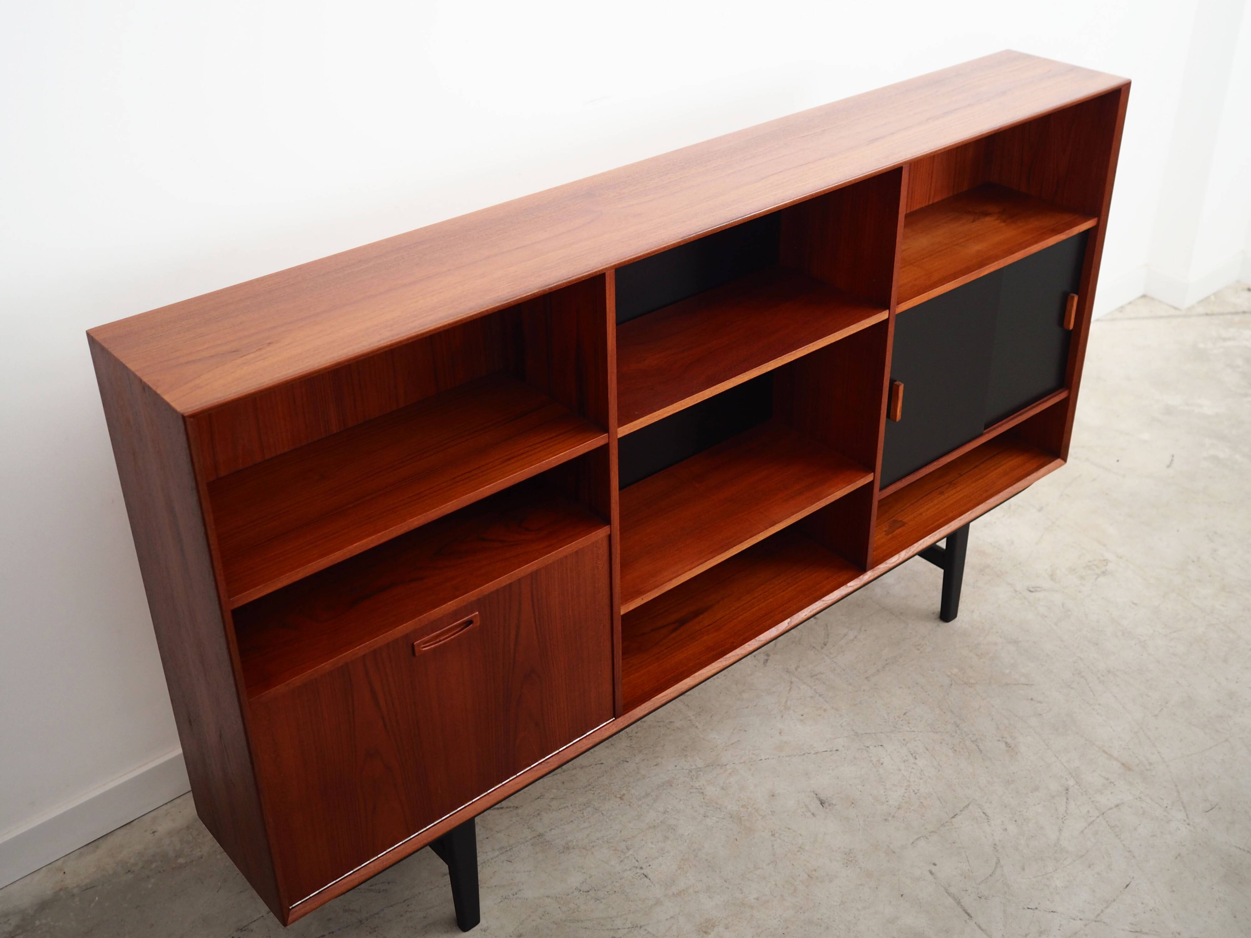Teak bookcase, Danish design, 1970s, production: Denmark