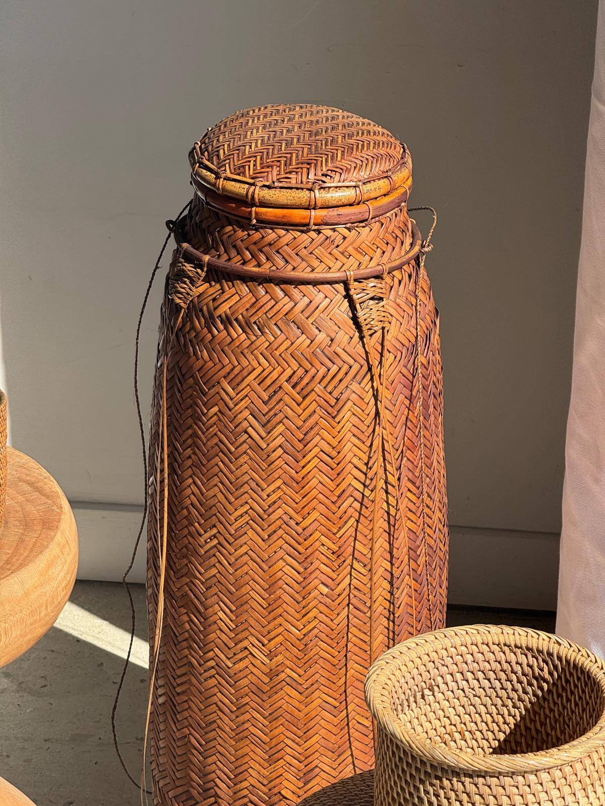 Traditional Balinese large basket with cords H70 D26
