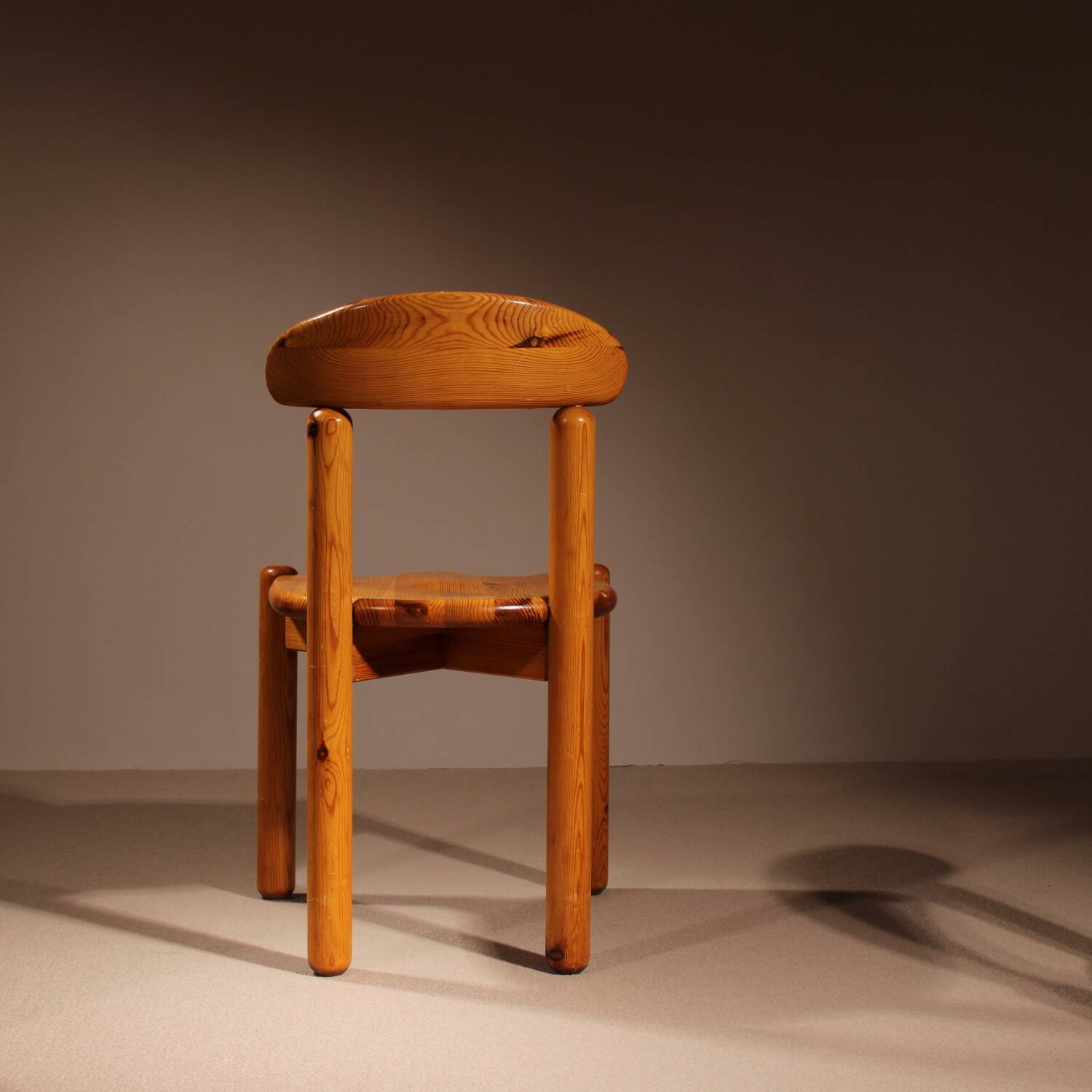 Six Dining Chairs in Pine Wood | Italy 1980s