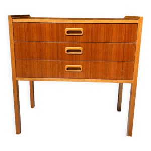 Table de chevet scandinave