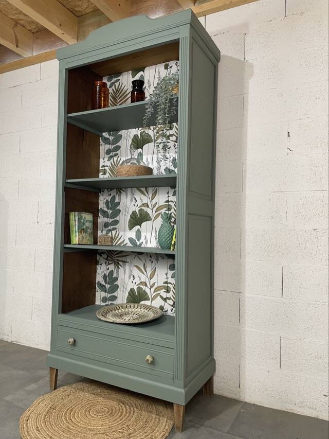 Old bookcase shelf