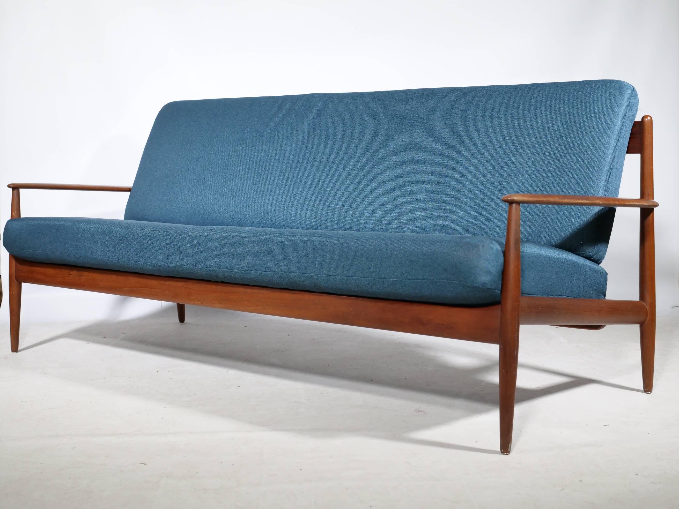 Grete Jalk design sofa for France & Son, teak, 1960s