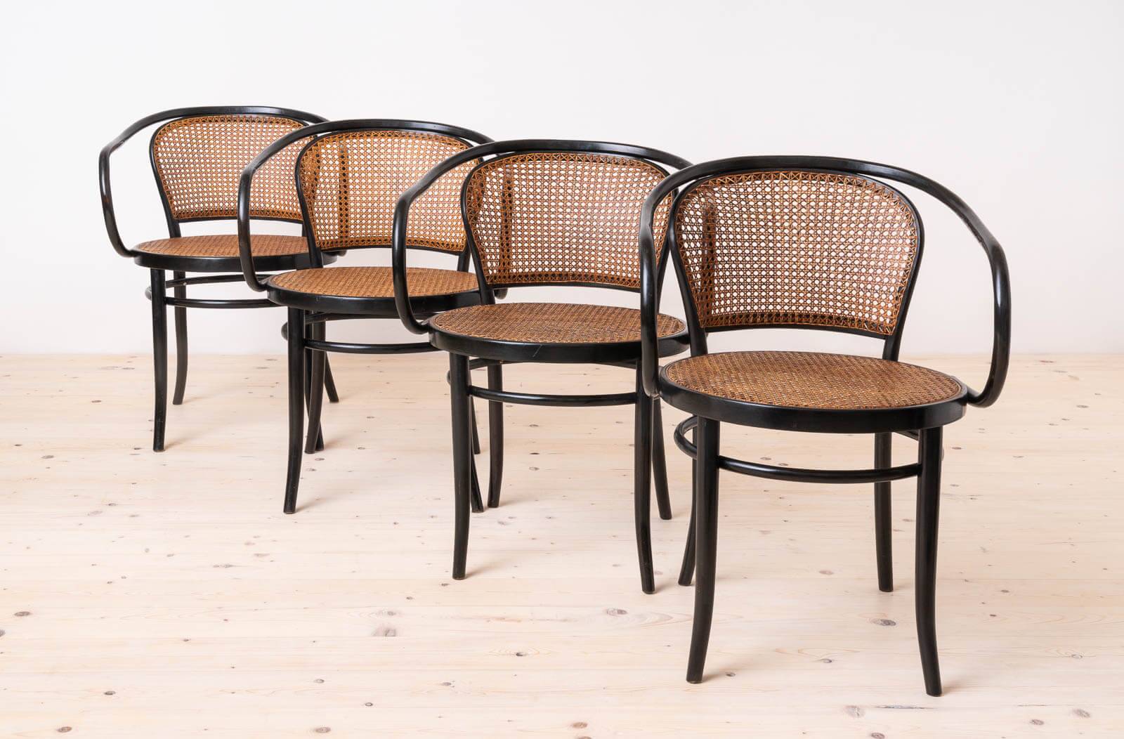 Set of 4 Thonet dining chairs by Drevounia, model 210, Czechoslovakia, 1960s