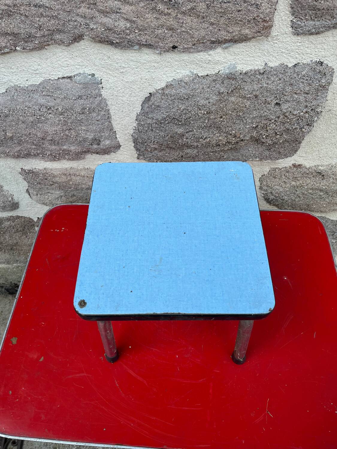Formica stool