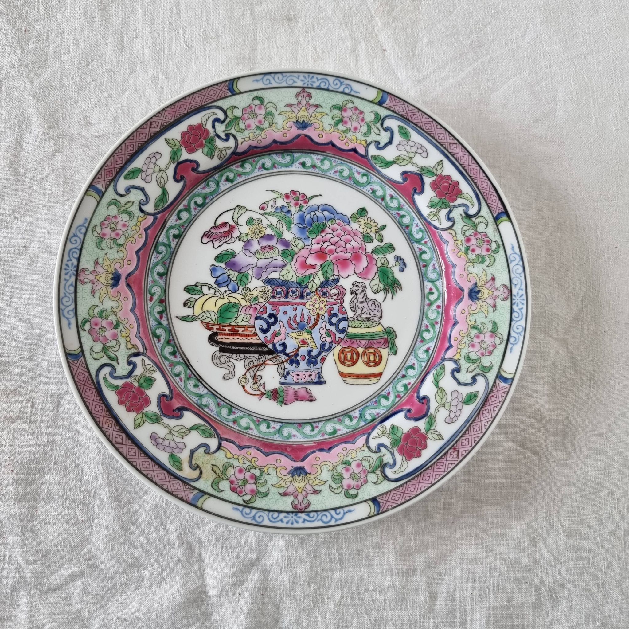 Vintage Chinese Qing Qianlong Porcelain Plate, Hand Painted and Beautiful Reliefs
