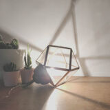 Lampe polygone laiton à poser